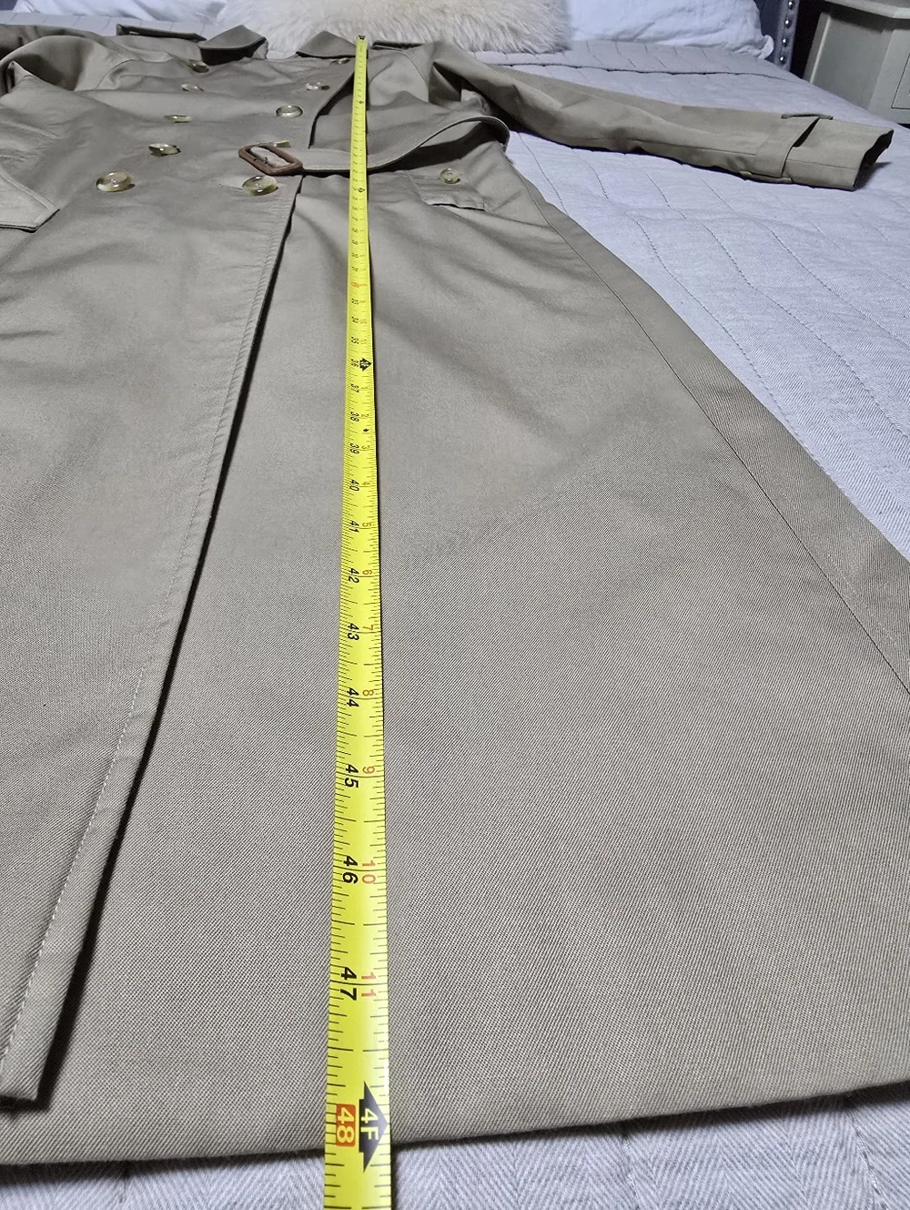 Vintage Burberry Beige Trench Coat with Removable Liner - Picture 8 of 12